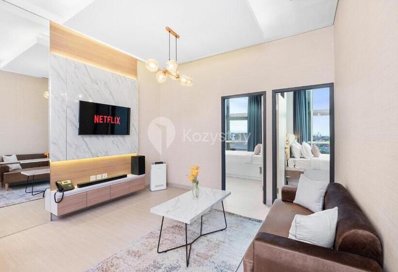 Aparthotel By Kozystay Tebet