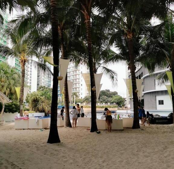 Hotel Azure Staycation By Jane