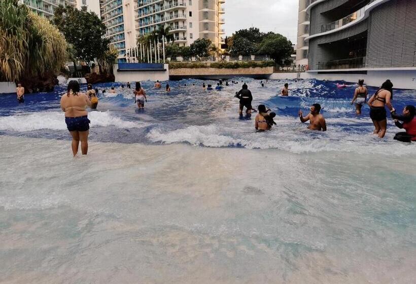 Hotel Azure Staycation By Jane