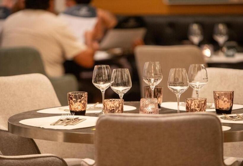 Отель Hôtel Au Terminus