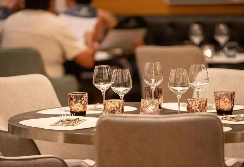 Hotelli Hôtel Au Terminus