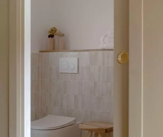 Hotelli La Peniche   Bed And Bicycle   Vienne