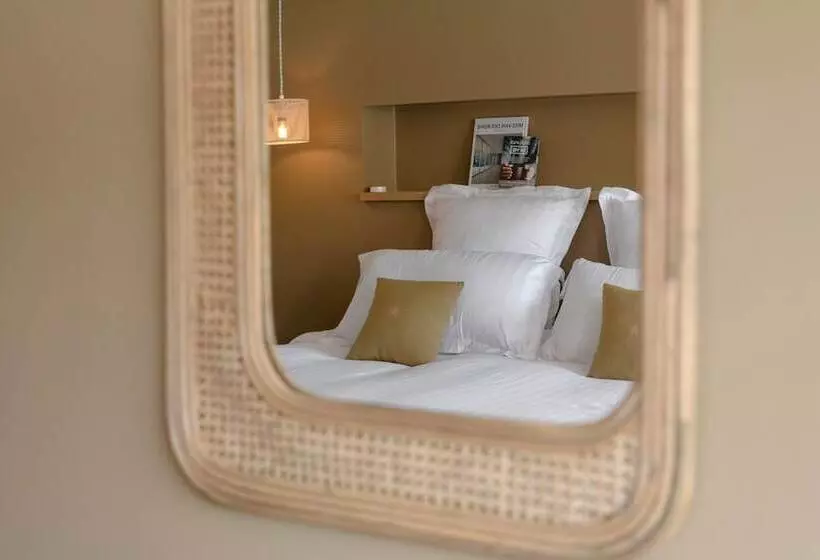 Hotelli La Peniche   Bed And Bicycle   Vienne