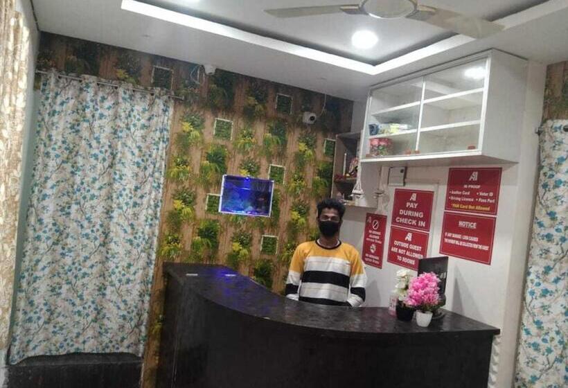 Hotel Oyo 80931c Mas Banadurga Residency