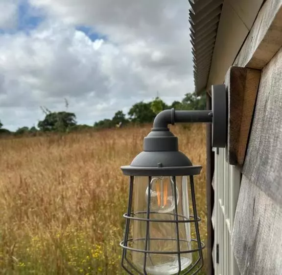 ホテル Private And Peaceful Stay In A Luxury Shepherds Hut Near Truro