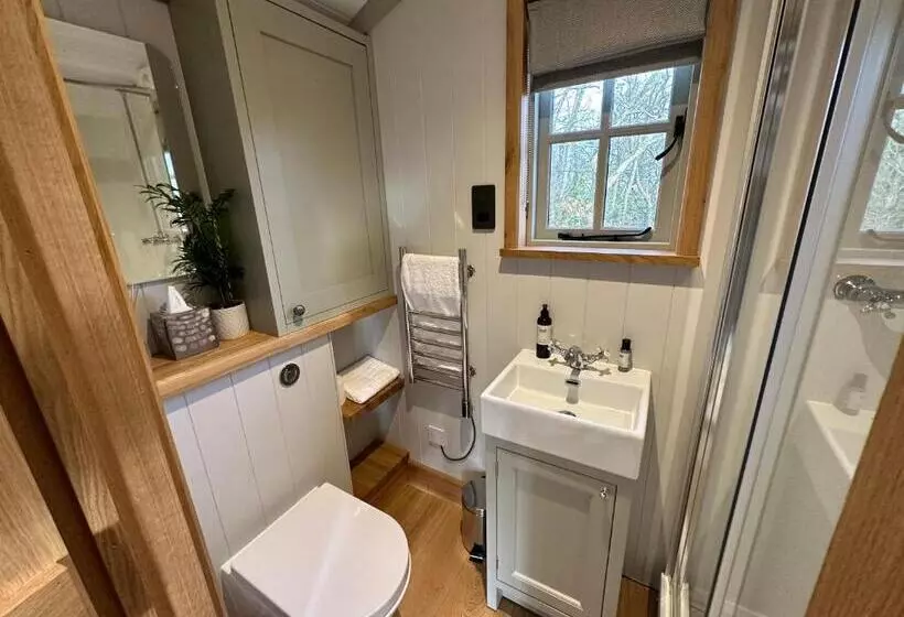 ホテル Private And Peaceful Stay In A Luxury Shepherds Hut Near Truro