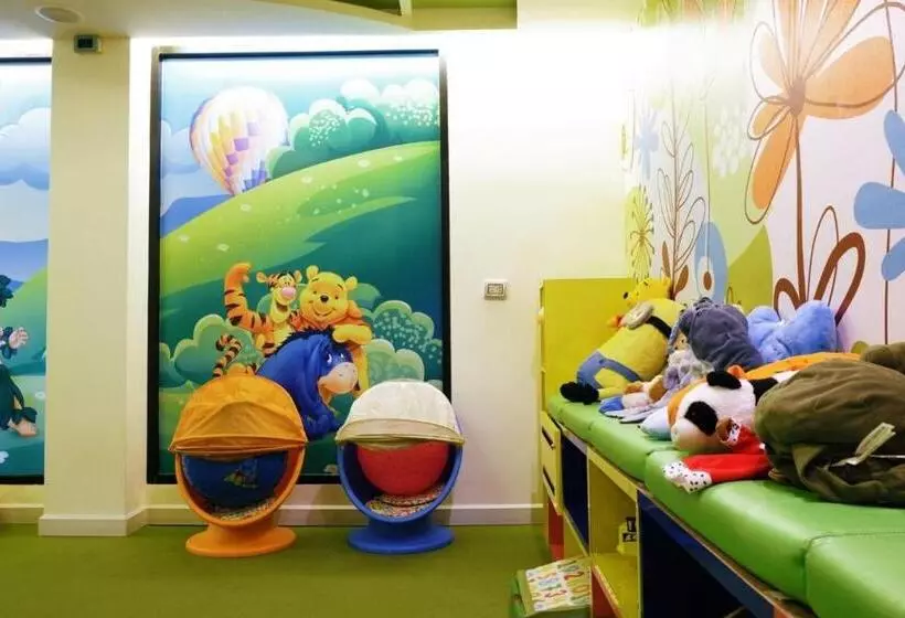 The Beach Heights Condotel Kata 500 Meters To Kata Beach