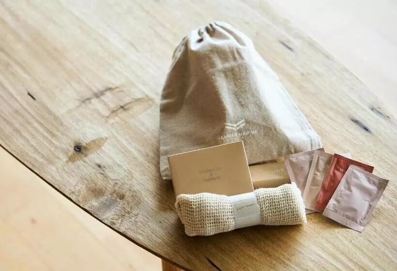 Hotelli Yanmar Sunset Marina Clubhouse&