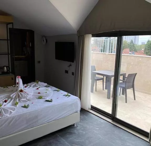 Iberis Hotel Lara