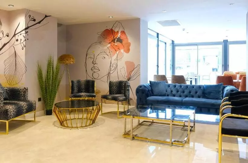 Iberis Hotel Lara