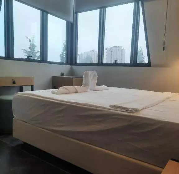 Iberis Hotel Lara