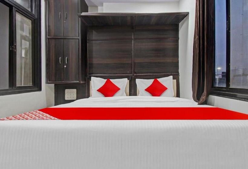 Oyo Flagship Hotel Grand Stay