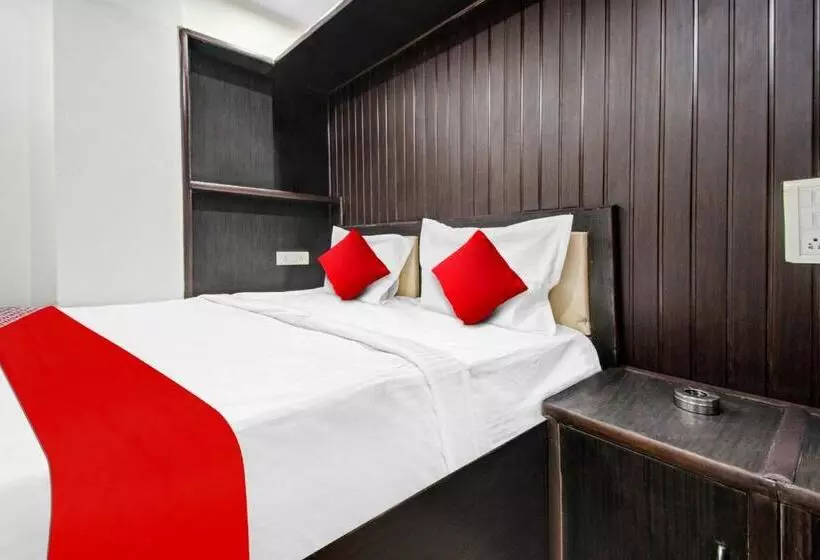 Oyo Flagship Hotel Grand Stay
