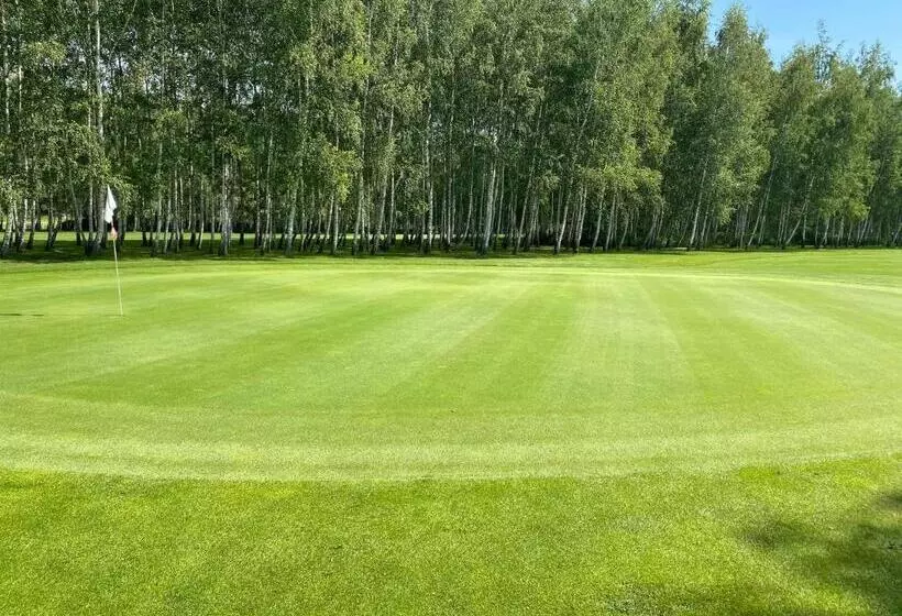 Majatalo Golf Resort Lázně Bohdaneč