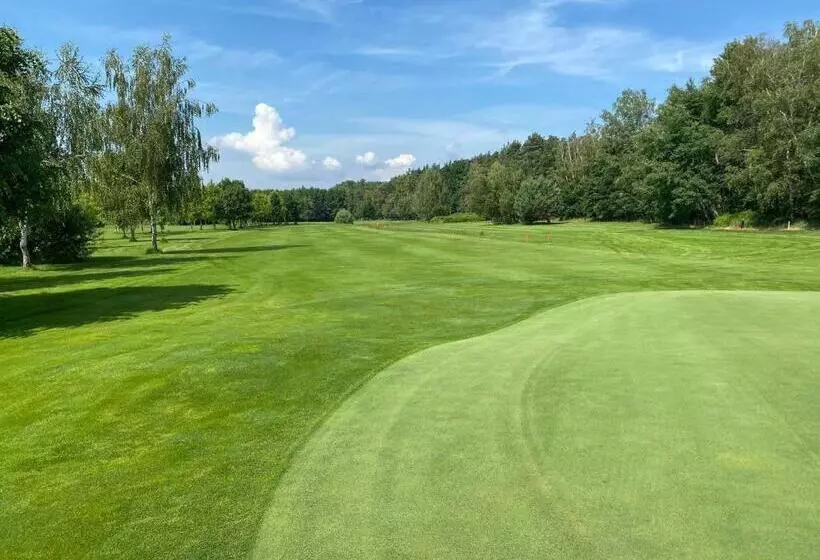 Majatalo Golf Resort Lázně Bohdaneč