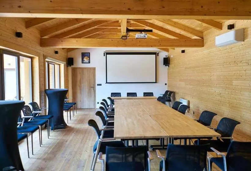 Majatalo Golf Resort Lázně Bohdaneč