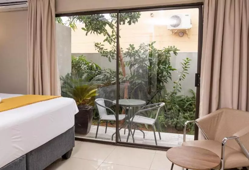 پانسیون Milele Lodge