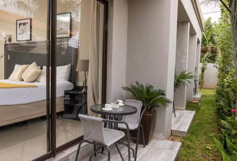 پانسیون Milele Lodge