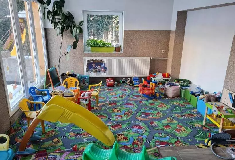 Majatalo Penzión Malá Fatra U ďurka