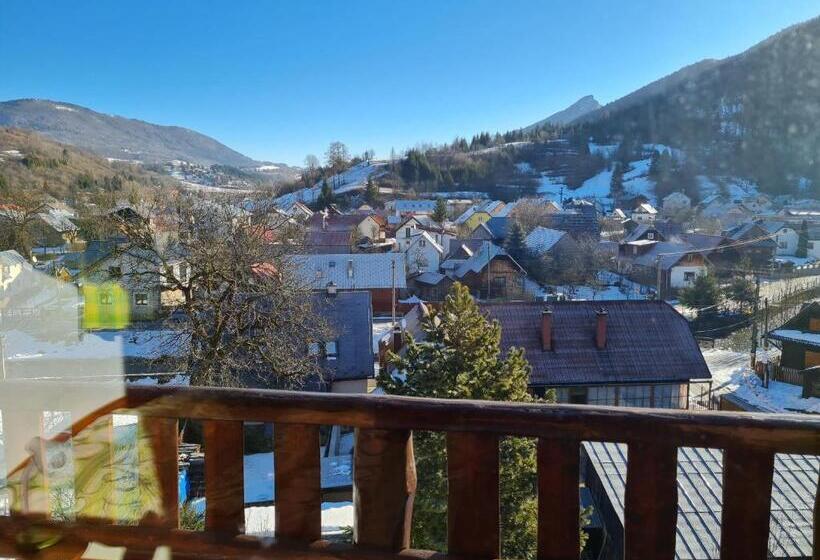 펜션 Penzión Malá Fatra U ďurka