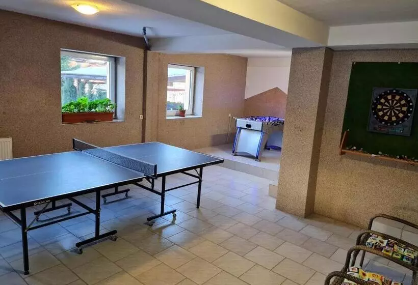 Majatalo Penzión Malá Fatra U ďurka