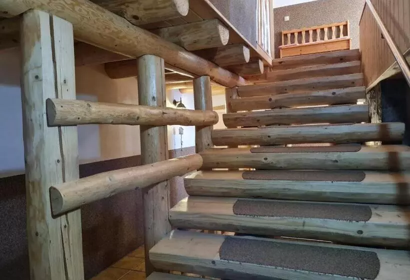 Majatalo Penzión Malá Fatra U ďurka