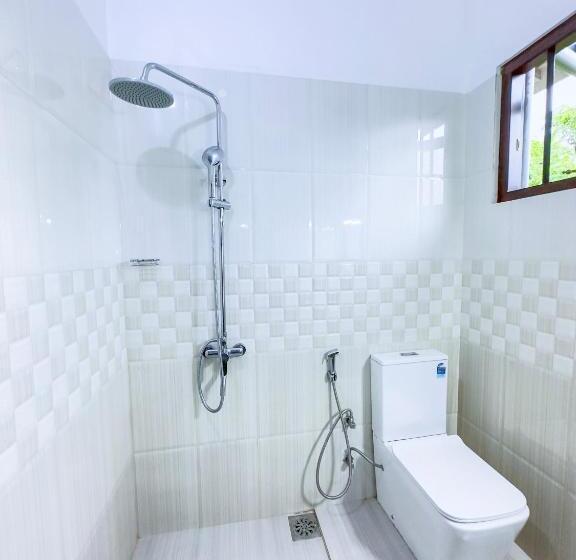 Pensione Sayuru Villa