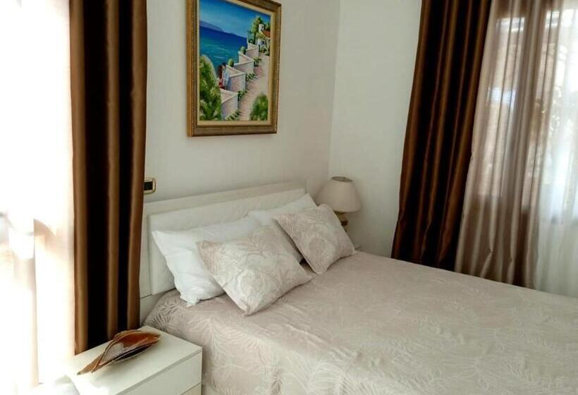 پانسیون Guest Room Near Historical Center