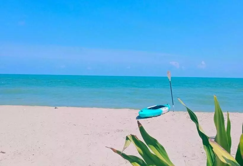 Simork Lake &beach Resort