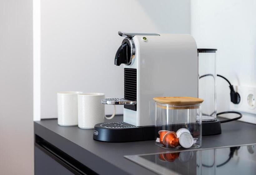 The Doorman Goethe Frankfurt Am Main