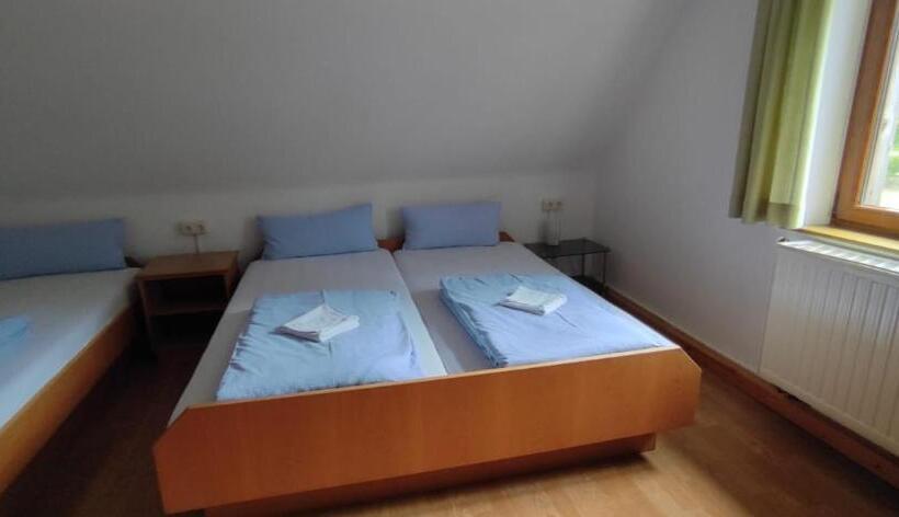 Hostel Würzburger Haus