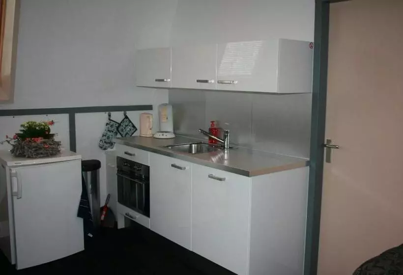 Aamiaismajoitus (B&B) Appartement De Molshoop