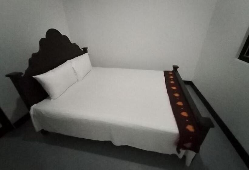 تختخواب و صبحانه Suman Beach Rooms