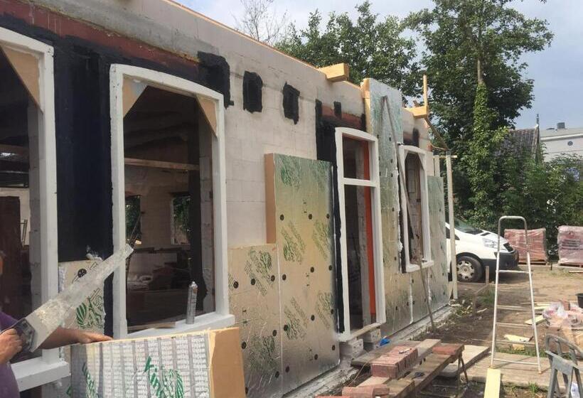 민박 Traditional Family Apartment With Garden At Countryside Amsterdam