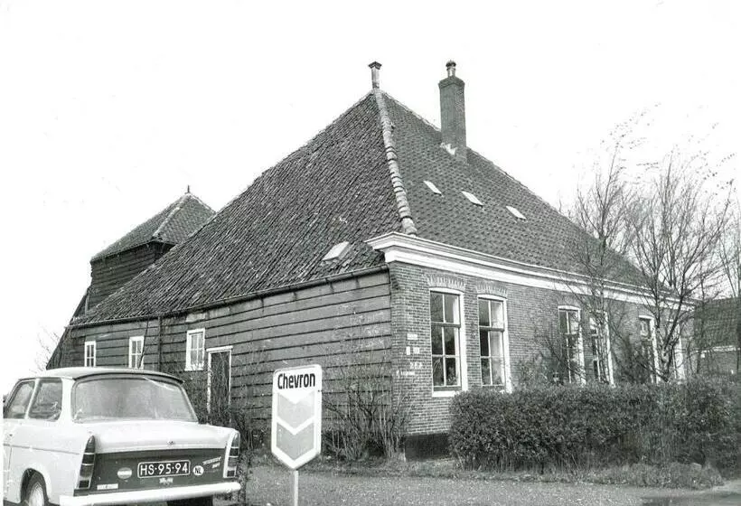 Aamiaismajoitus (B&B) Traditional Family Apartment With Garden At Countryside Amsterdam