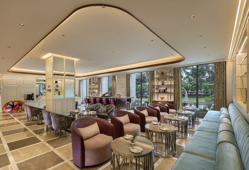 호텔 Aurika, Mumbai International Airport