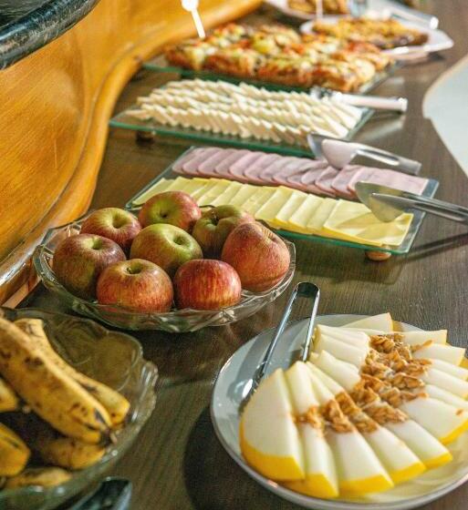 Otel Candeias Basfak Praia