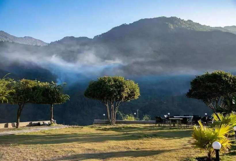 هتل Gateway Himalaya Resort