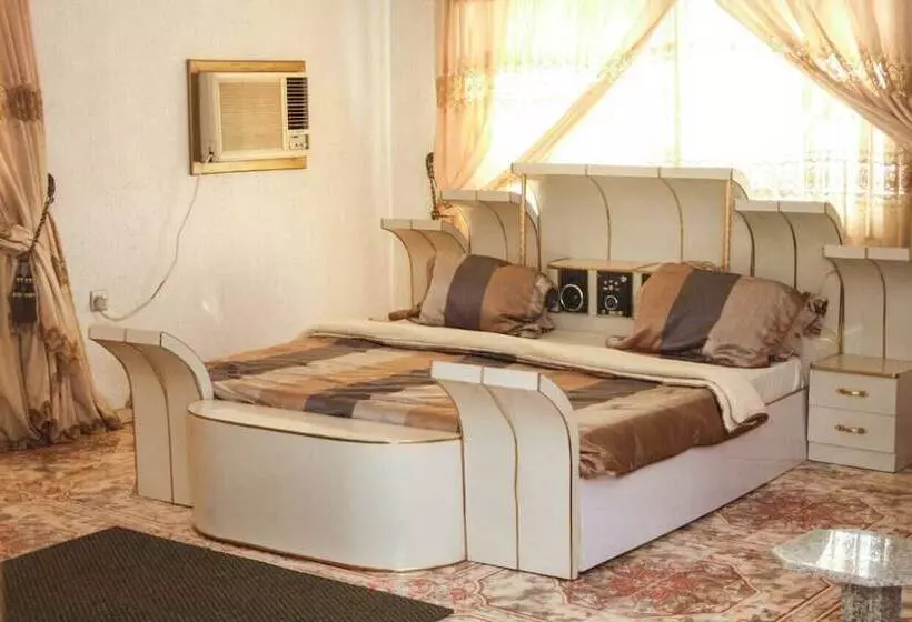 هتل Gity Royale Suites