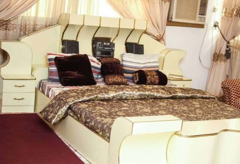 هتل Gity Royale Suites