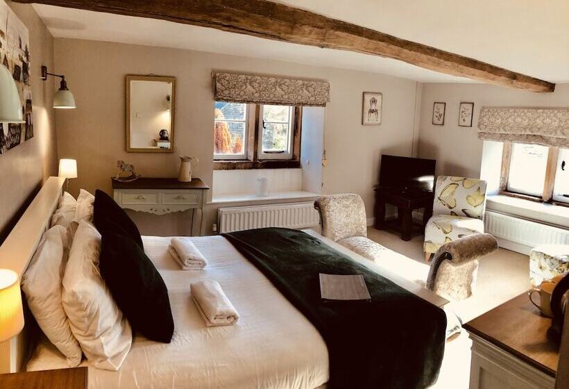 호텔 Gratton Grange Farm Bed & Breakfast