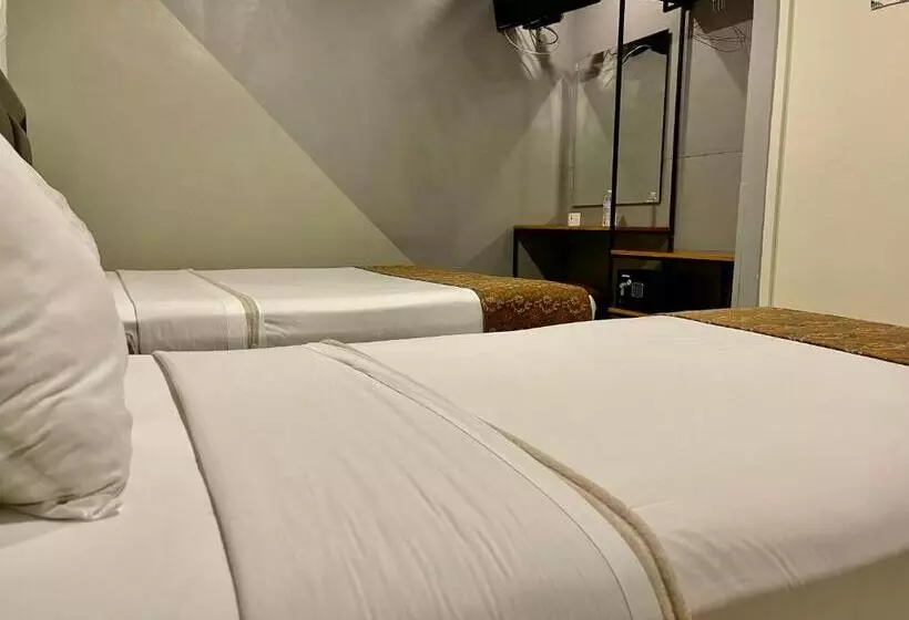 هتل He Centro   Desayuno Incluido