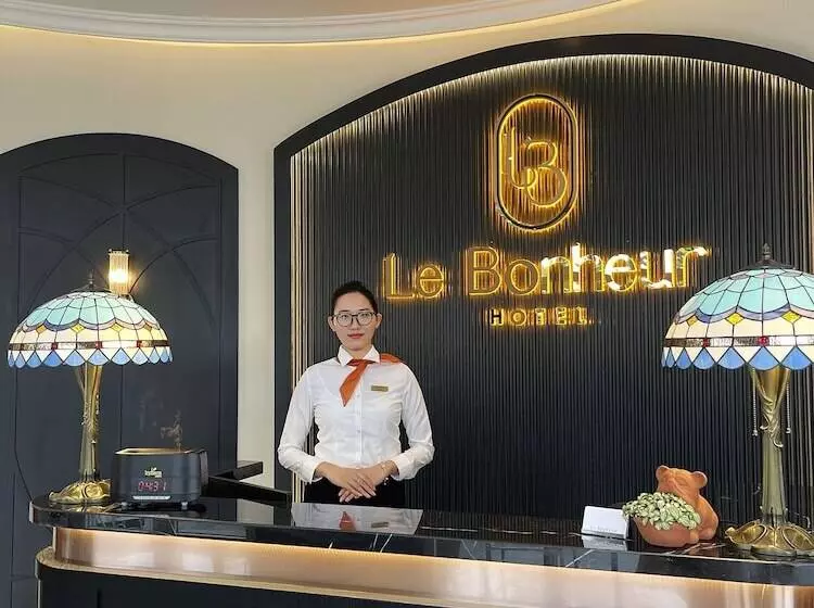هتل Le Bonheur