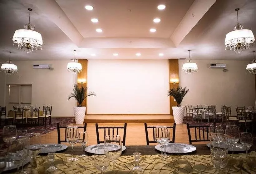 Los Cedros Hotel Inn Nuevo Casas Grandes