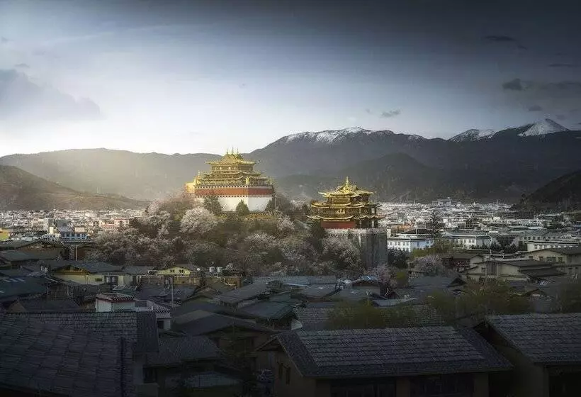 Hotelli Lux Tea Horse Road Shangri La