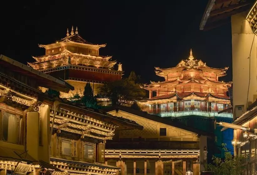 Hotelli Lux Tea Horse Road Shangri La