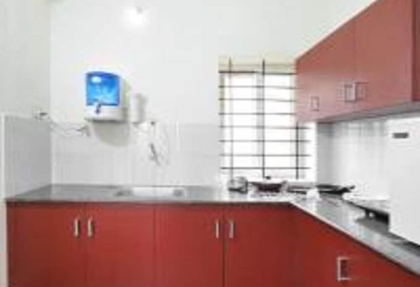 هتل Seashore Residency