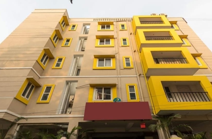 هتل Seashore Residency