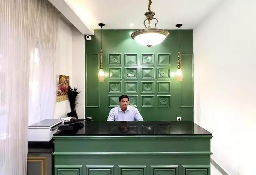 Hotelli Wonder Hills,har Ki Pauri Road Haridwar