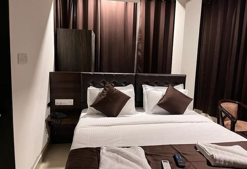 בית מלון כפרי La Mer Beach Resorts